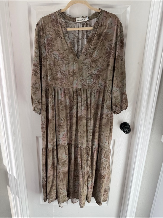 Johnny Was Dresses & Skirts - Floral Tiered Midi Dress in Taupe